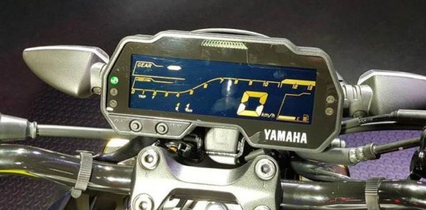 Yamaha MT-15 Instrument Cluster