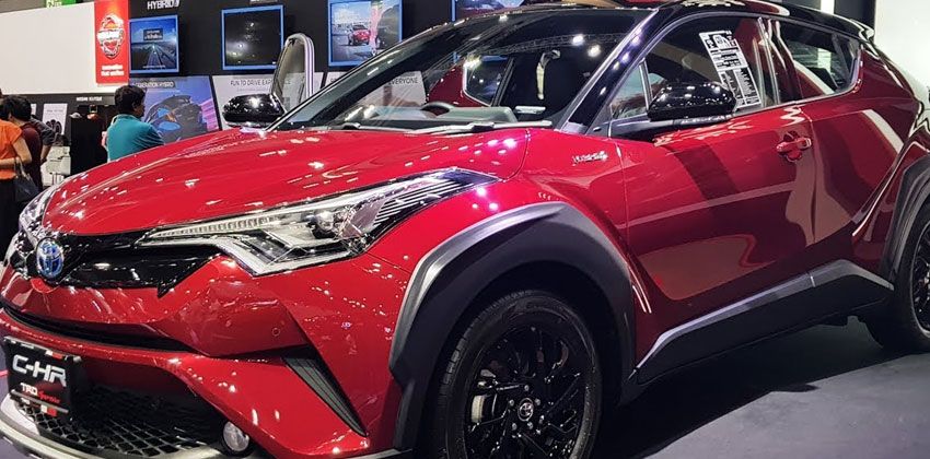  Toyota C-HR front profile