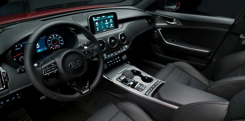 Kia Stinger dashboard