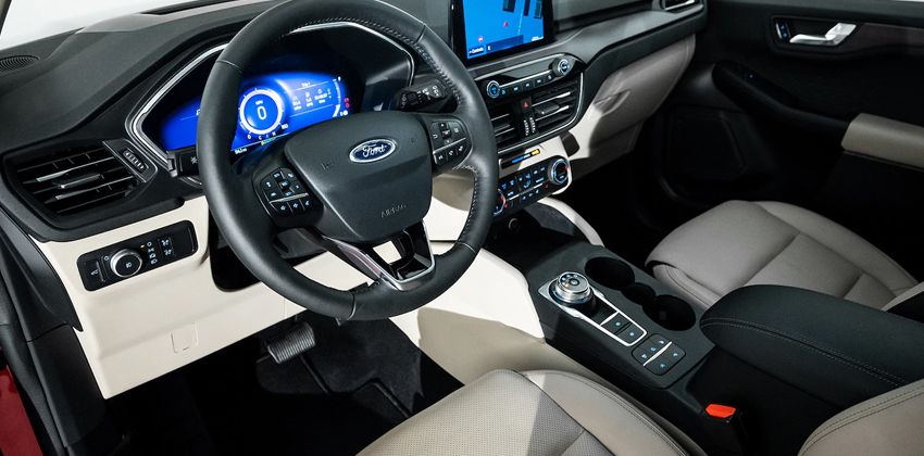 2020 Ford Escape INTERIOR