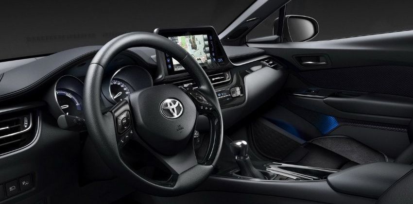 Toyota C-HR Neon Lime Cabin