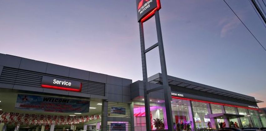 Mitsubishi Showroom Front