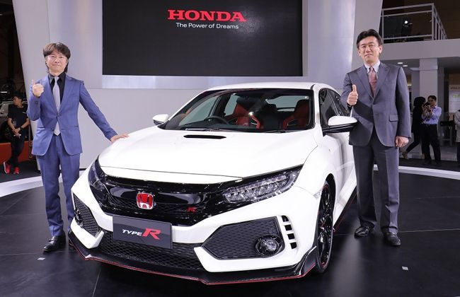 New Civic Type R Prototype makes Asia debut at the Tokyo Auto Salon