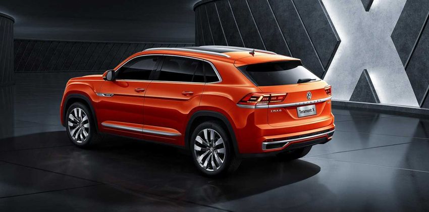 Volkswagen Teramont X Rear Angular