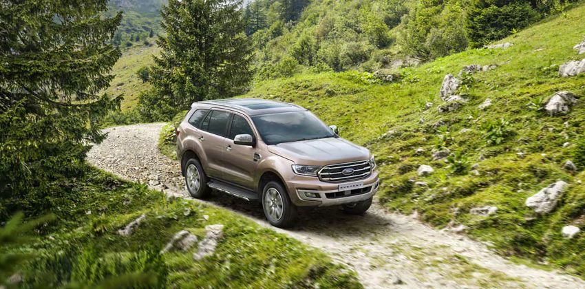 2019 Ford Everest Front Angular