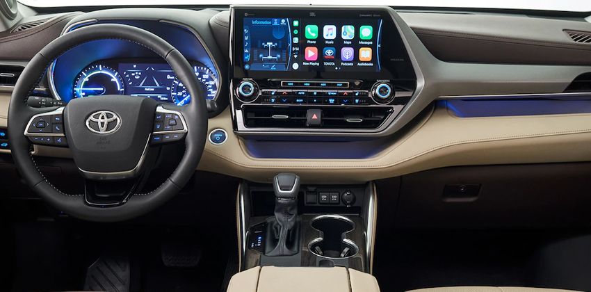 2020 Toyota Highlander Dash