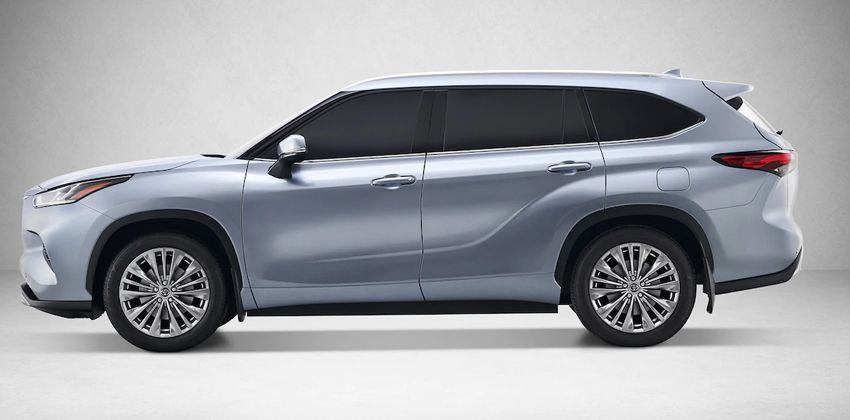 2020 Toyota Highlander Side View