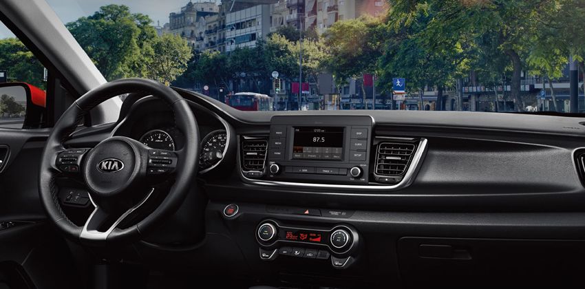Kia Rio dashboard