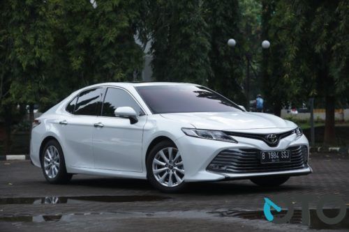 Road Test Toyota Camry 2.5 V 2019: Rajanya Sedan? (Part-1)