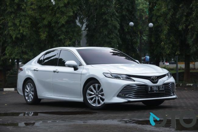 2019/04/First-Drive-Toyota-Camry-2.5-V-12.jpg