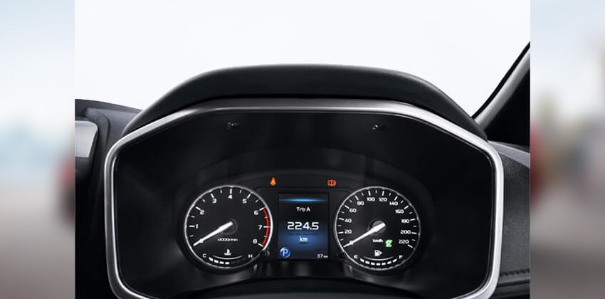 Proton Persona 2019 TFT display
