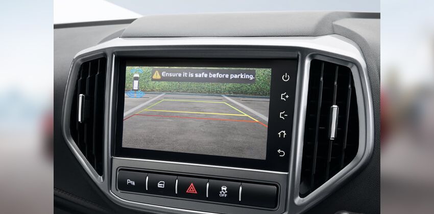 Proton Persona 2019 reverse parking