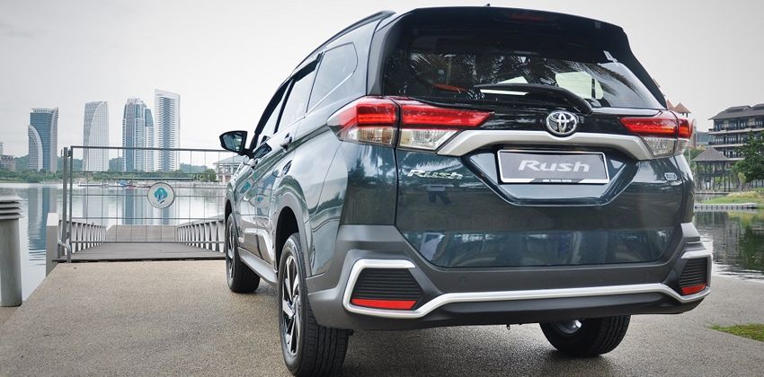 2019 Toyota Rush rear
