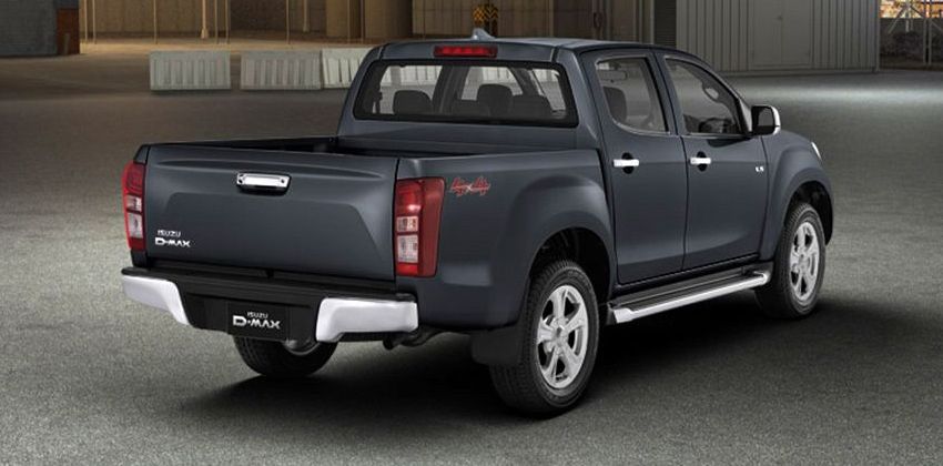 Isuzu D-Max Rear Angular