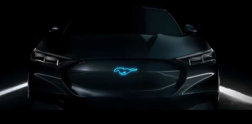 March-E crossover FRONT