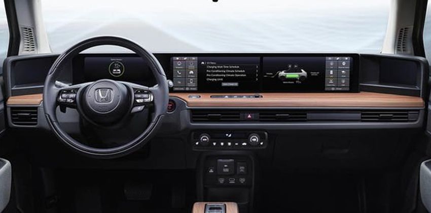 2020 Honda e cabin