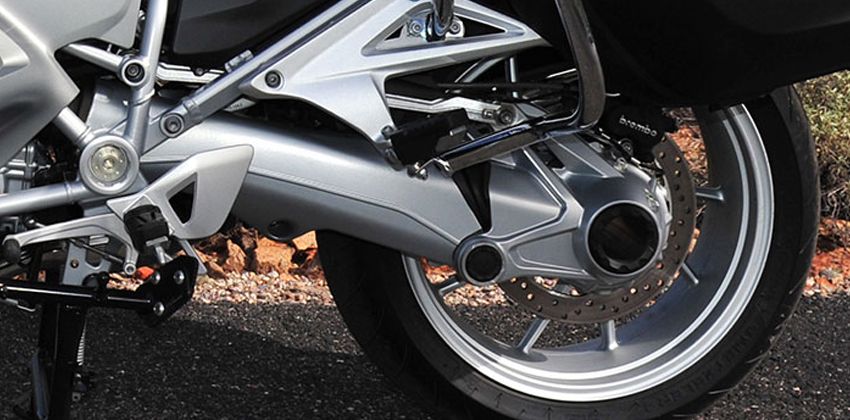 motorcycle maintenance tyre