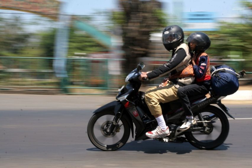 Terpaksa Mudik Pakai Sepeda Motor, Simak Tips Aman Sepanjang Perjalanan