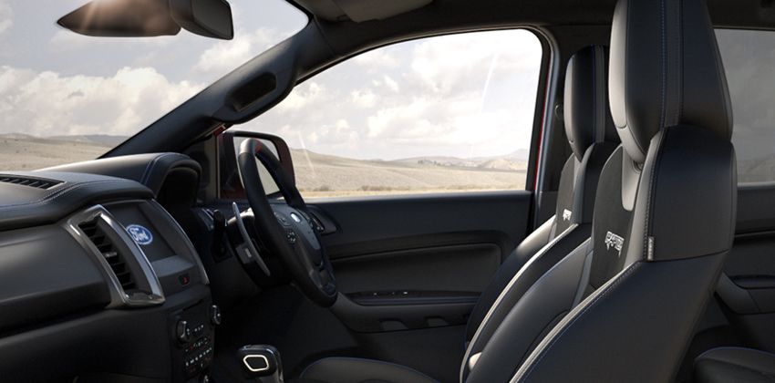 Ford Ranger Raptor cabin