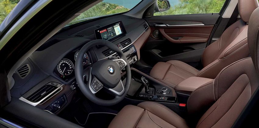 2020 BMW X1 Dash
