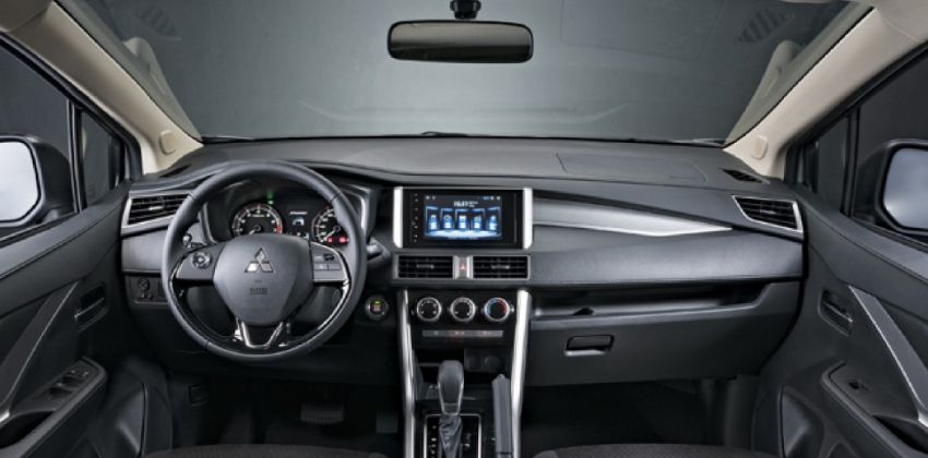 Mitsubishi Xpander Dash