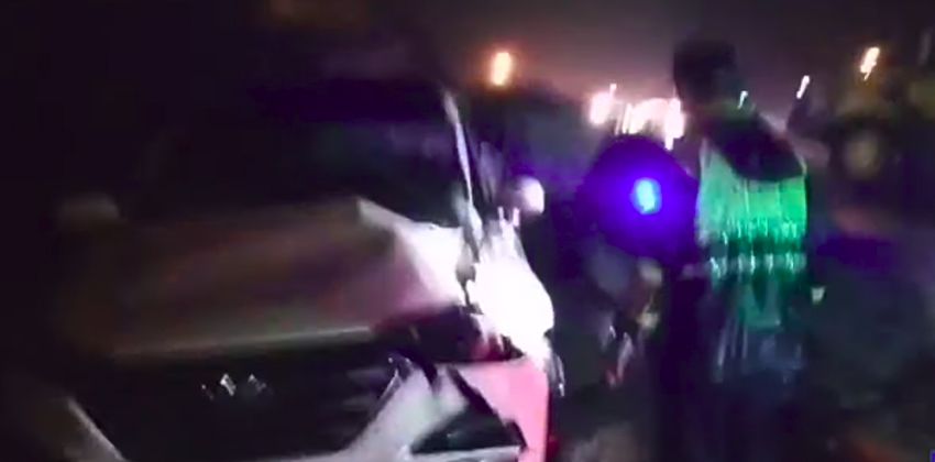 Hyundai Tucson Hit by a 4-ton boulder 2