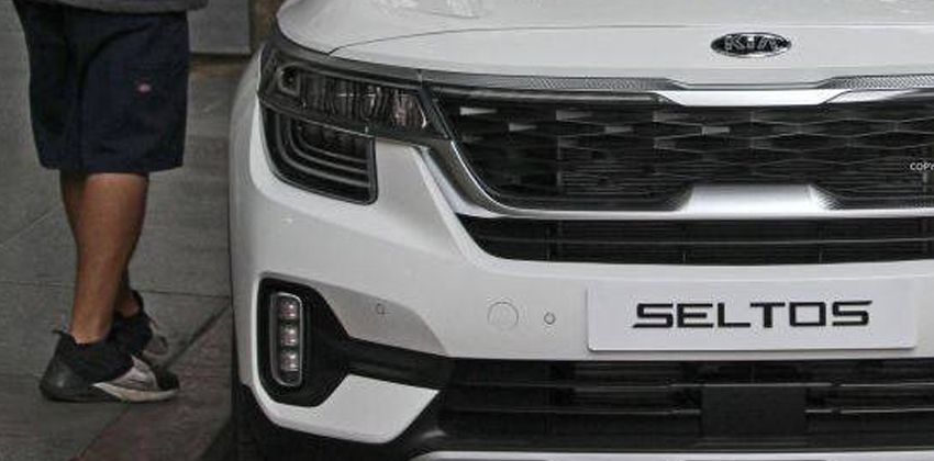 Kia Seltos front 