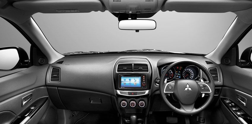 Mitsubishi ASX dash