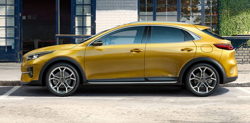 Kia XCeed Side View