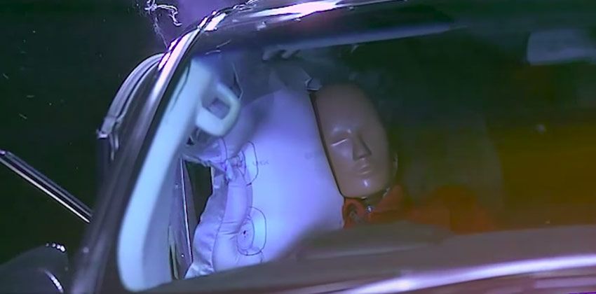 Toyota Alphard Airbag Inflate