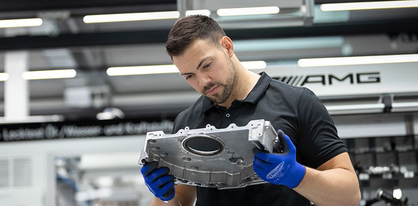 Mercedes-AMG M139 Engineer With Engine Block
