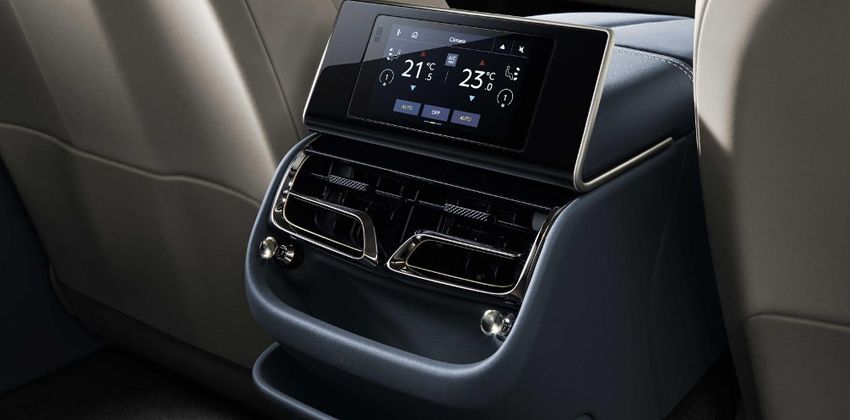 new Bentley Flying Spur features