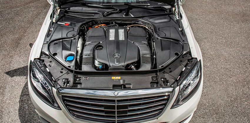 S 560 e plug-in hybrid engine