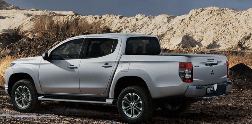 Mitsubishi Triton 2019 rear
