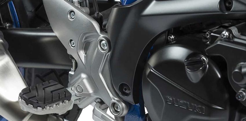 2019 Suzuki SV650 Scrambler 2.0 Footoegs