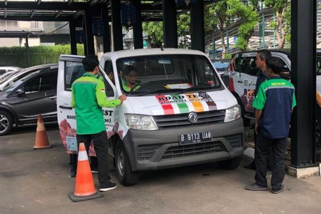 DFSK Super Cab Ikut Uji Jalan Solar B30 DFSK Super Cab Ikut Uji Jalan Solar B30