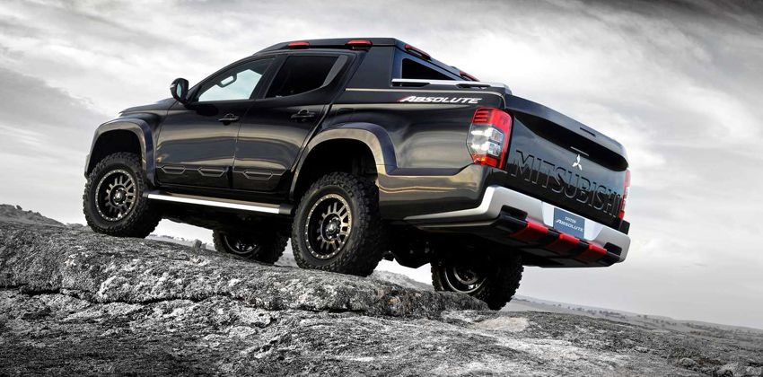 Triton Absolute concept rear