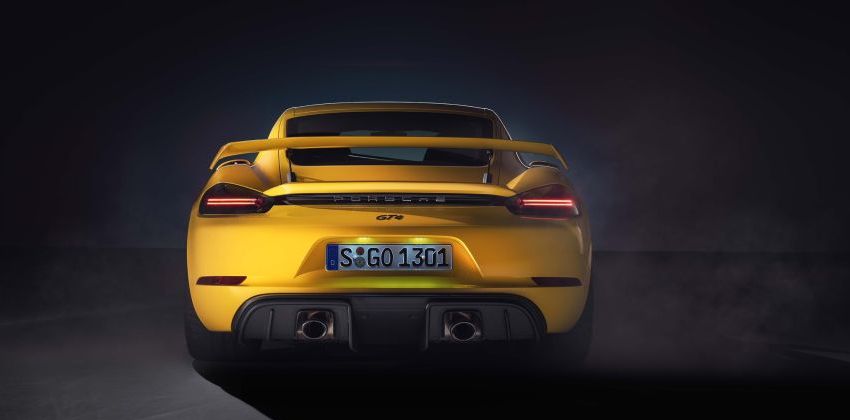 Porsche Cayman GT4 REAR