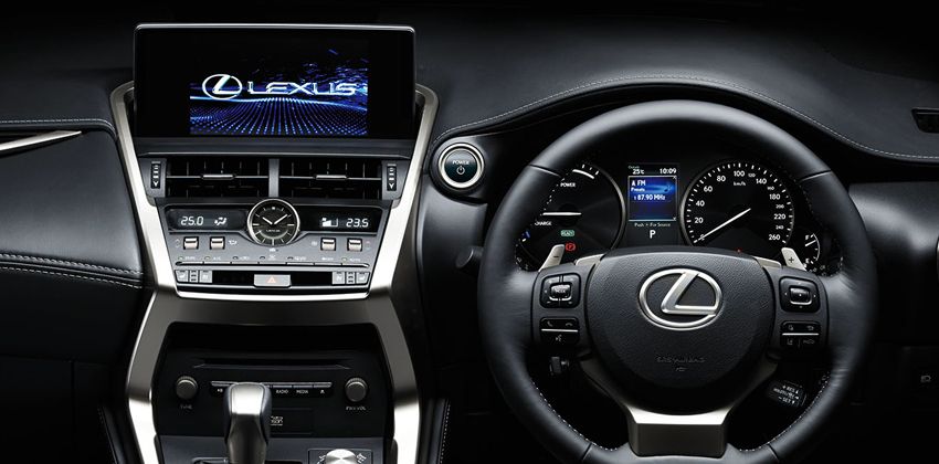 2019 Lexus NX 300 DASH