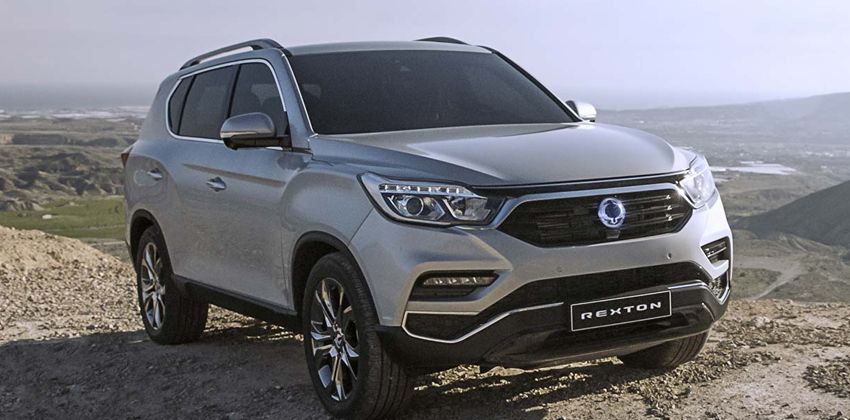 2020 Ssangyongg Rexton Front Angular
