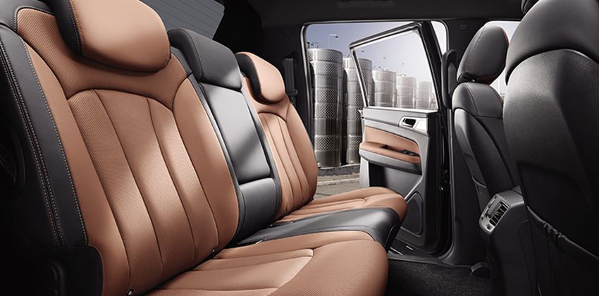 2020 Ssangyong Musso Grand Rear Row