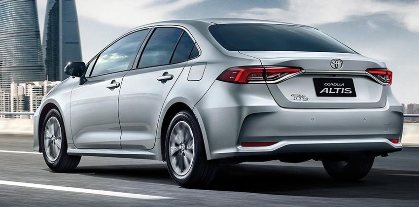 New Corolla Altis rear