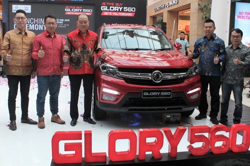 DFSK Luncurkan Glory 560 di Bandung dan Palembang, Banyak Program Menarik