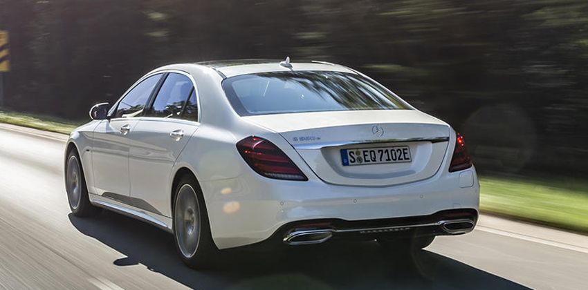 Mercedes-Benz S560e rear