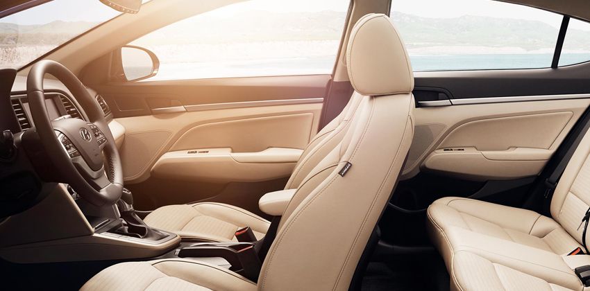Hyundai Elantra Cabin