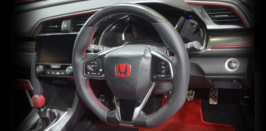 Honda Civic Type R Mugen cabin