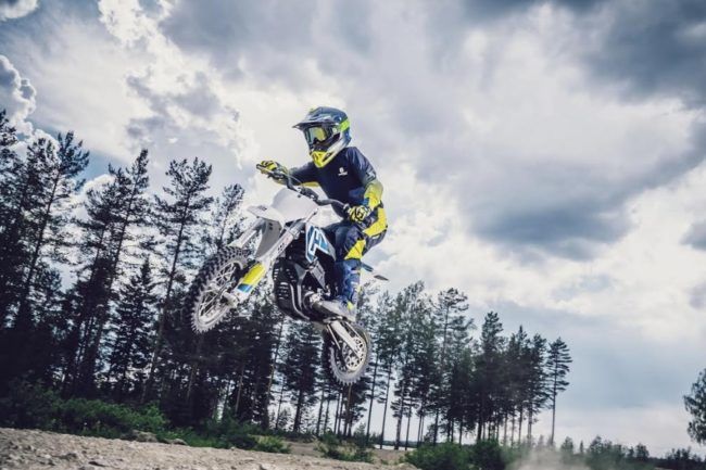 2019/07/Husqvarna-Electric-Ee51.jpg
