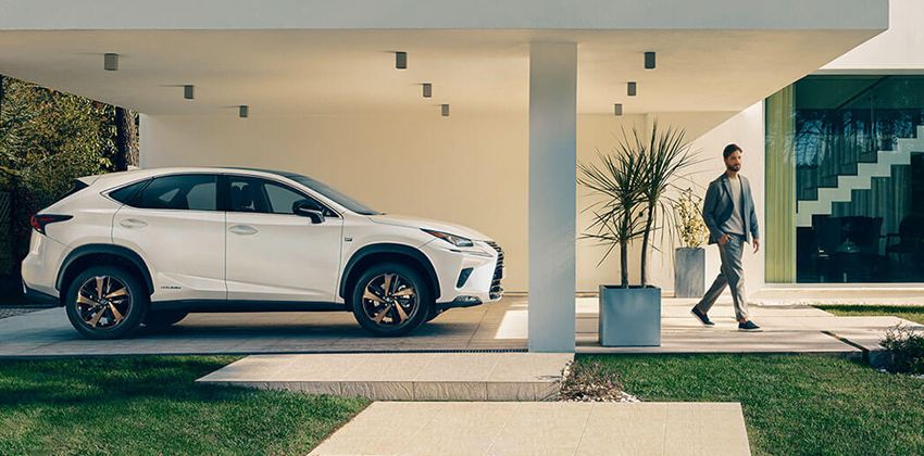 Lexus NX 300