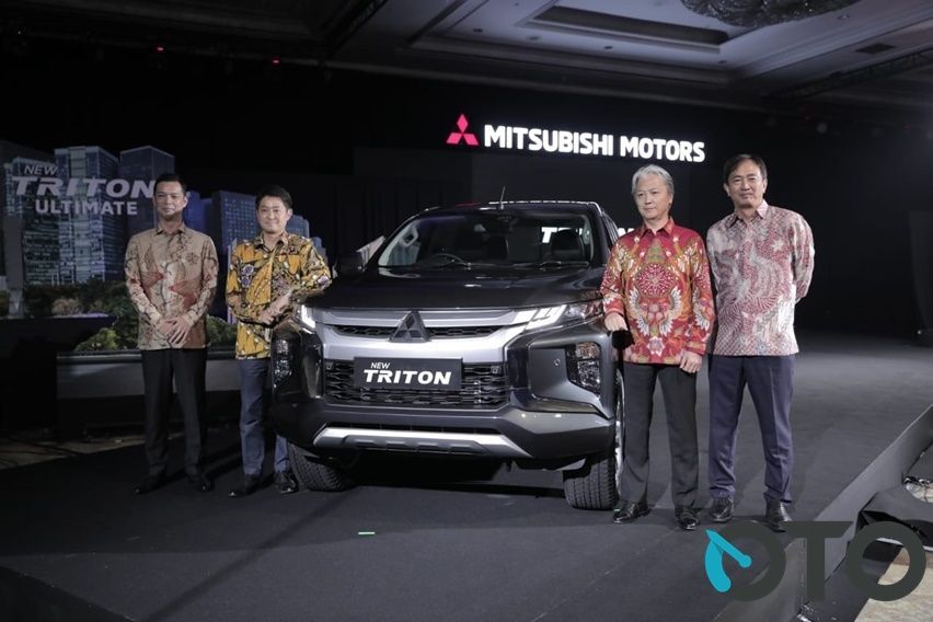 Mitsubishi Triton Berwajah Xpander Diperkenalkan, Meluncur di GIIAS 2019