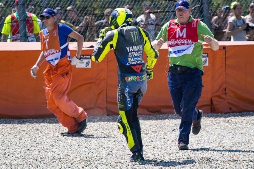MotoGP: Tiga Kali Gagal Finish, Rossi: Ini Sangat Memalukan